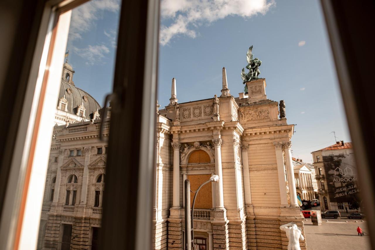 Apartopera Lviv Eksteriør billede